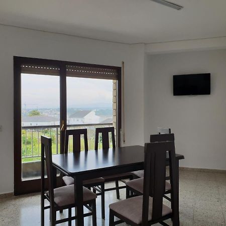 Apartamentos O Cargadeiro ריבאדאו מראה חיצוני תמונה